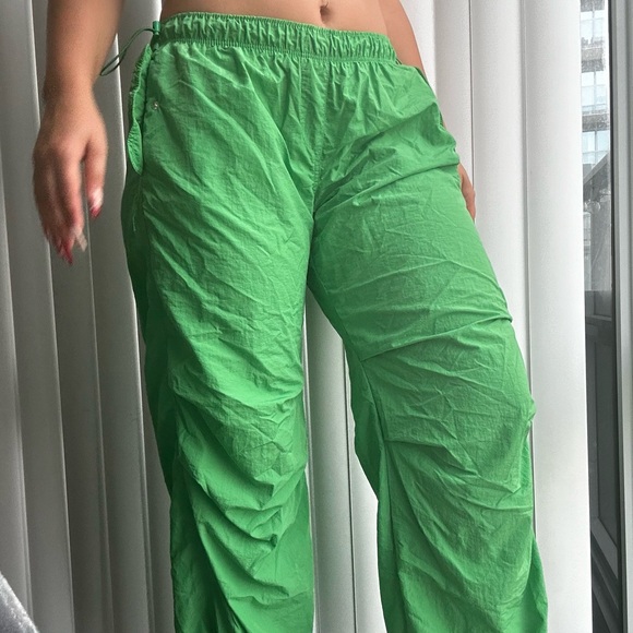 Green cargo pants - Picture 3 of 9